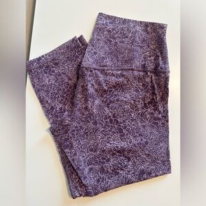 LuluLemon Cropped Leggings